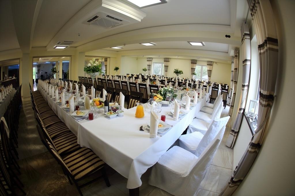 Osrodek Rekreacyjno - Wypoczynkowy Beskidek Hotel Gilowice  ภายนอก รูปภาพ